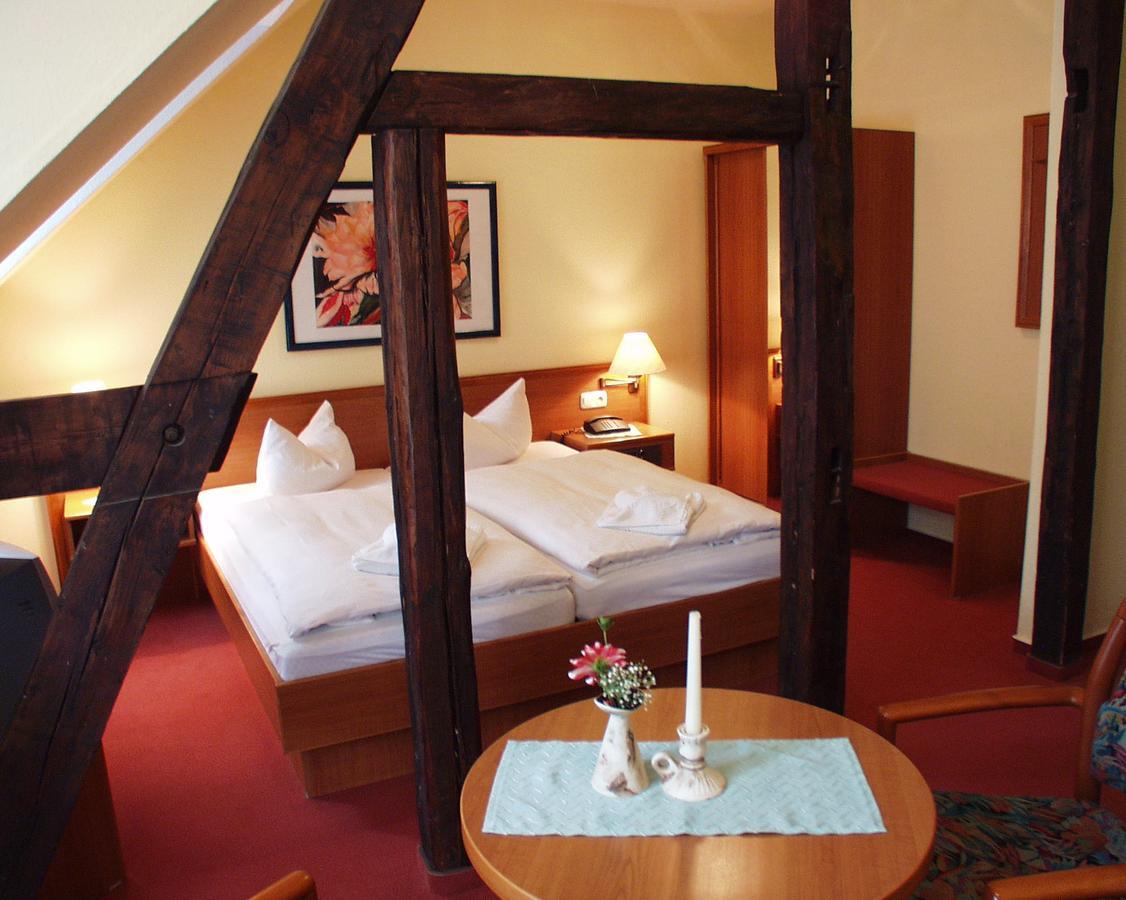 Hotel Deutscher Hof Бад-Вильснак Экстерьер фото
